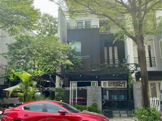 Bán nhà 2 mặt tiền đường lớn nguyễn đình thi kdc gia hoà  đỗ xuân hợp, phước long