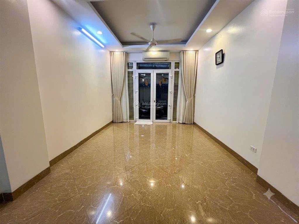 Bán nhà đẹp hbt, vị trí vàng. dt 50m2, 6 tầng. cơ hội sở hữu an cư lý tưởng. nơi kết nối hoàn hảo