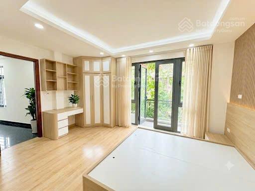Căn nhà 55m ngay hồ đền lừ sống xanh trung tâm, giá tốt bậc nhất!