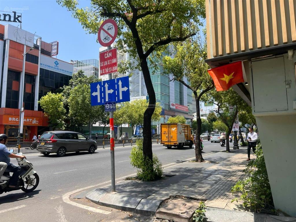 Bán gấp toà building nguyễn văn trỗi, p8, phú nhuận, (12mx19m), 5 tầng, hđt 2.2 tỷ/năm, giá 46 tỷ