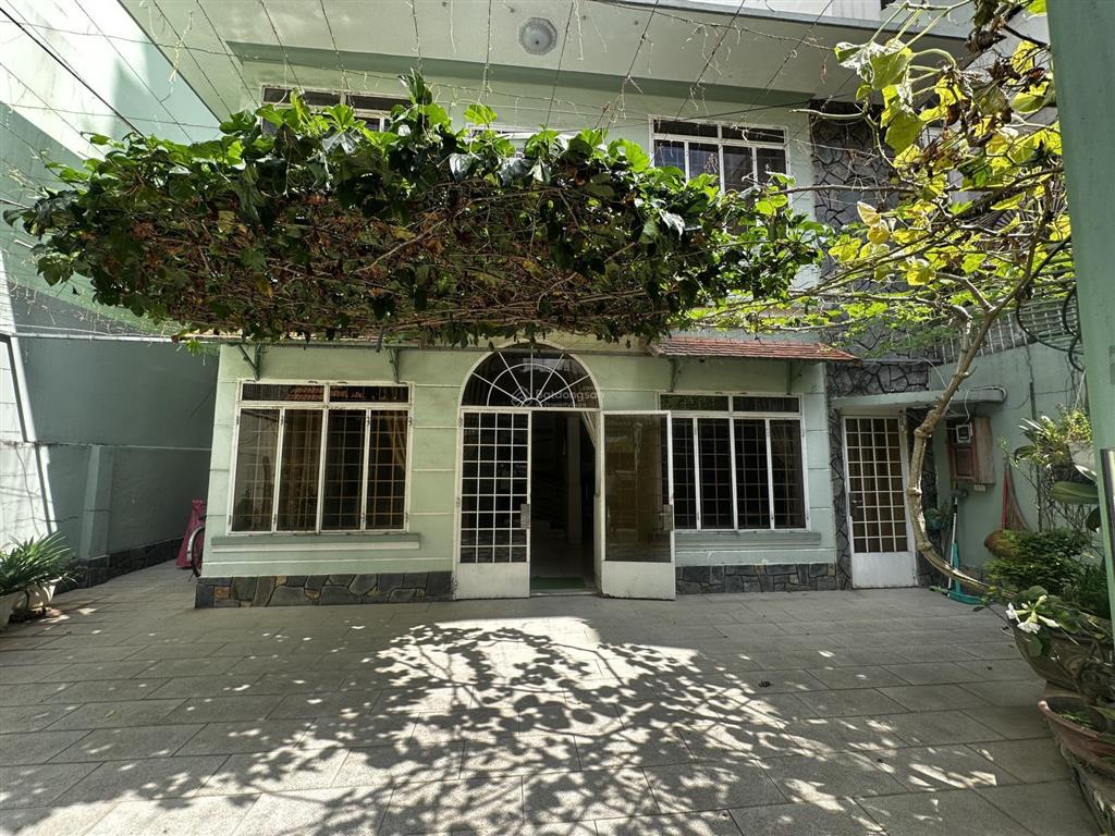 Siêu hiếm! bán góc 2 mặt tiền cổng vào nhà ga t3, tân bình, [8.8m x 20m], nhà cấp 4, giá bán 22 tỷ