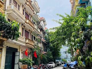 Bán nhà phân lô liễu giai  ba đình . 110 m2, nhà 4 tầng , mt 6,3 m , ngõ ô tô , ( giá 46,5 tỷ )