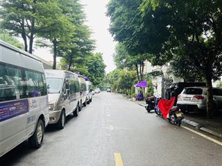 Bán nhà phân lô ngõ phố giáp nhất. dt 95 m2, mt 6,2 m, ngõ ô tô, nhà c4 (giá 23,5 tỷ)