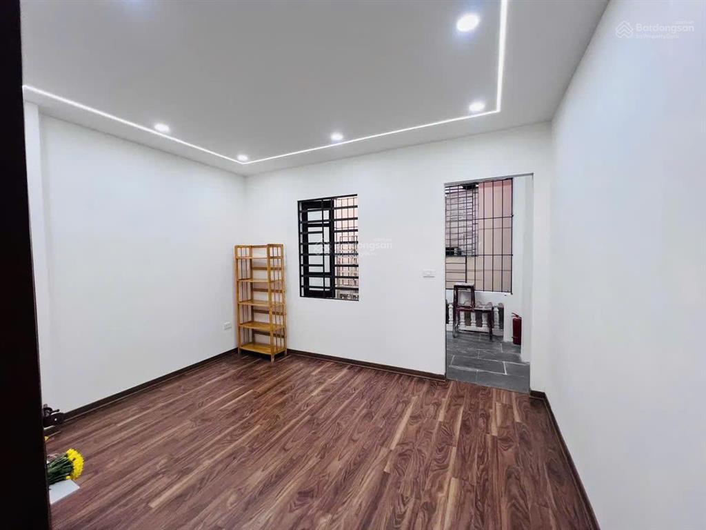 Cho thuê căn hộ nghĩa tân  phường nghĩa đô, 60m², gồm 2 phòng, khép kín, (giá 7,5 triệu/tháng)