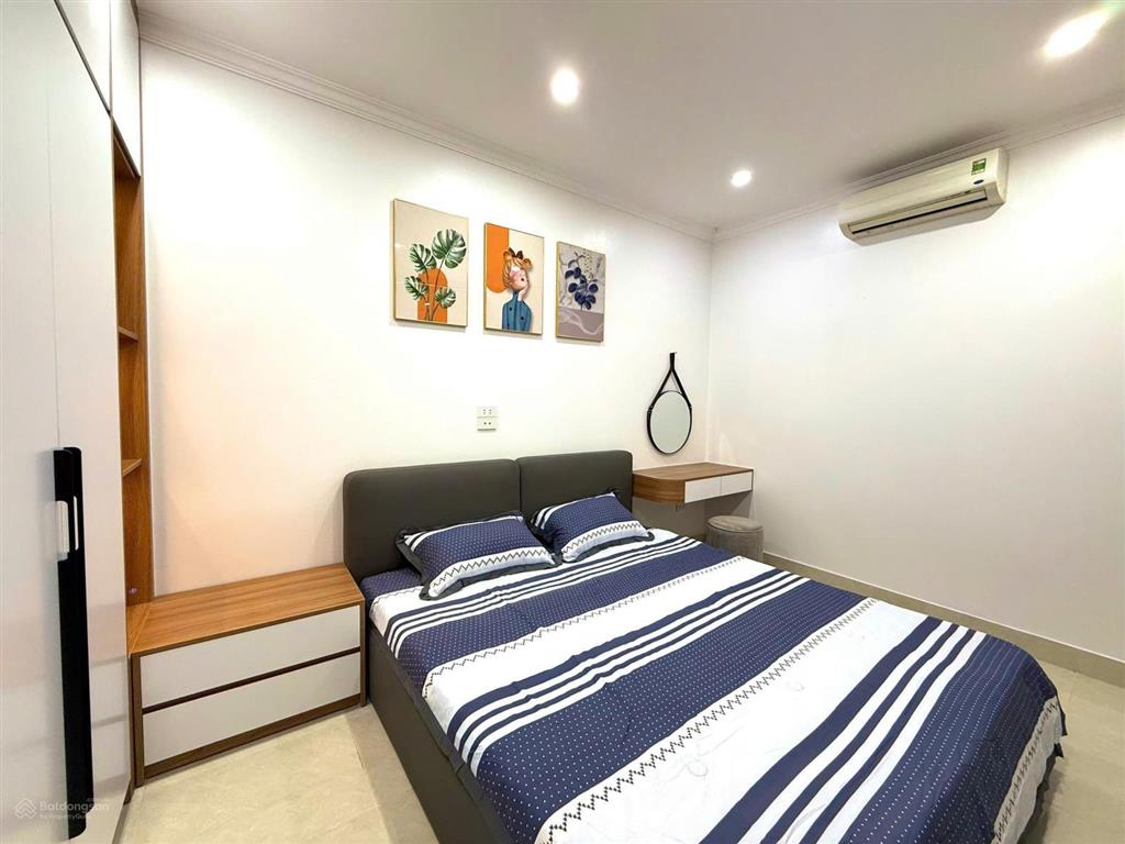 Bán căn hộ tập thể phố phan kế bính  liễu giai  ba đình . 60 m2, tầng 3 ,( giá 4,8 tỷ )