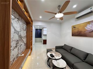 Bán căn hộ tập thể phố phan kế bính  liễu giai  ba đình . 60 m2, tầng 3 ,( giá 4,8 tỷ )