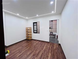 Cho thuê căn hộ tập thể khu c nghĩa tân. dt 70 m², giá 6,5 triệu/tháng, 0903 268 ***