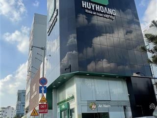 Bán building siêu hiếm sư vạn hạnh, p.12, q.10 (12,5x22m) cn 234 m2 hầm 7 tầng 250tr giá 50 tỷ
