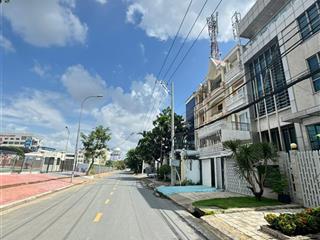 Chính chủ bán đất mt giang văn minh 90m2 chỉ 26 tỷ