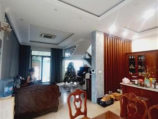 Siêu phẩm! bán biệt thự 200m2  hẻm 235 đặng thùy trâm  ngang 10m đẳng cấp  chỉ 30 tỷ