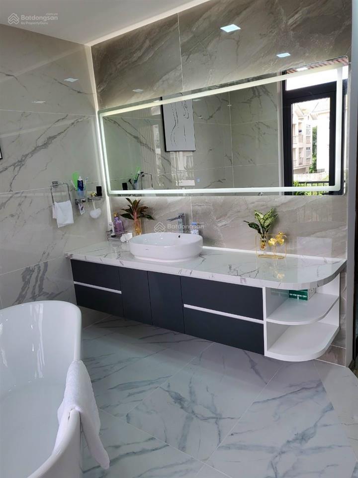 Siêu hiếm! biệt thự phố đặng thùy trâm  diện tích vàng 10x20m  nhà đẹp ở ngay  nhỉnh 28 tỷ