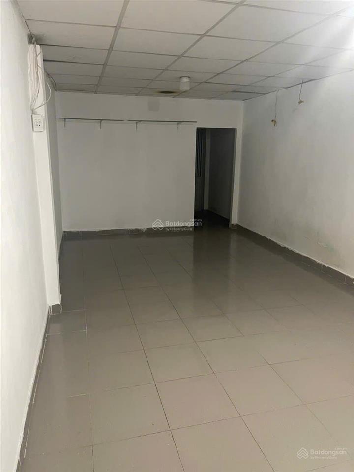 Sát mặt tiền  hẻm 8m đinh bộ lĩnh p26 bt  gần các trường đh lớn  dt 45m2  2tầng  nhỉnh 7 tỷ tl