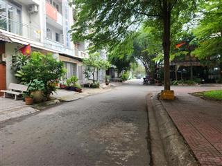 Hiếm  bán nhà bình thạnh  đường 12m bình lợi p13  dt 5x20m, 4 tầng đã hoàn công  nhỉnh 15 tỷ tl