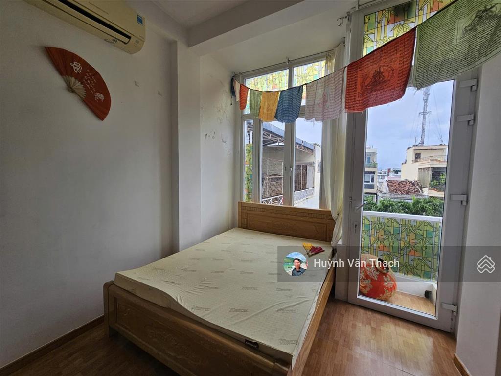 Nhà 4 tầng tttp nha trang giá 5ty phù hợp an cư tại trung tâm nha trang