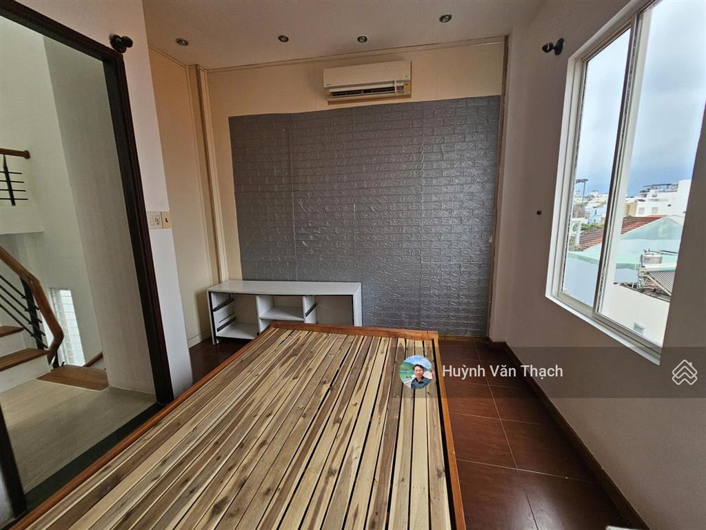 Nhà 4 tầng tttp nha trang giá 5ty phù hợp an cư tại trung tâm nha trang