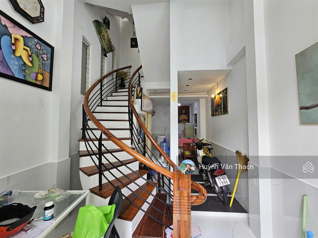 Nhà 4 tầng tttp nha trang giá 5ty phù hợp an cư tại trung tâm nha trang