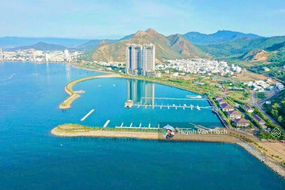 Hòn sện , vĩnh hoà  phường bắc nha trang ,nhà 2 tầng ngay công viên xanh mát