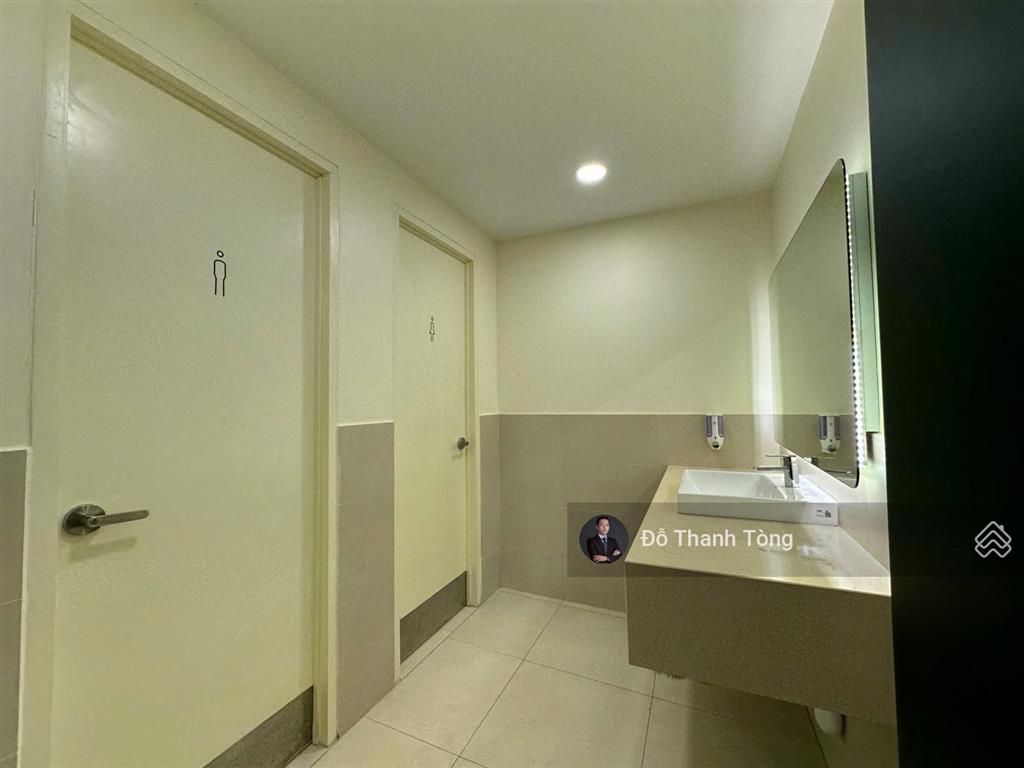 Cho thuê shop thương mại/văn phòng tòa nhà the crest  metropole thủ thiêm. chỉ 26$/m2/tháng