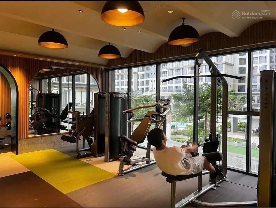 Resort tại gia  2pn lumière boulevard (74m2), view hồ bơi phi thuyền. giá hấp dẫn 4,1 tỷ all in