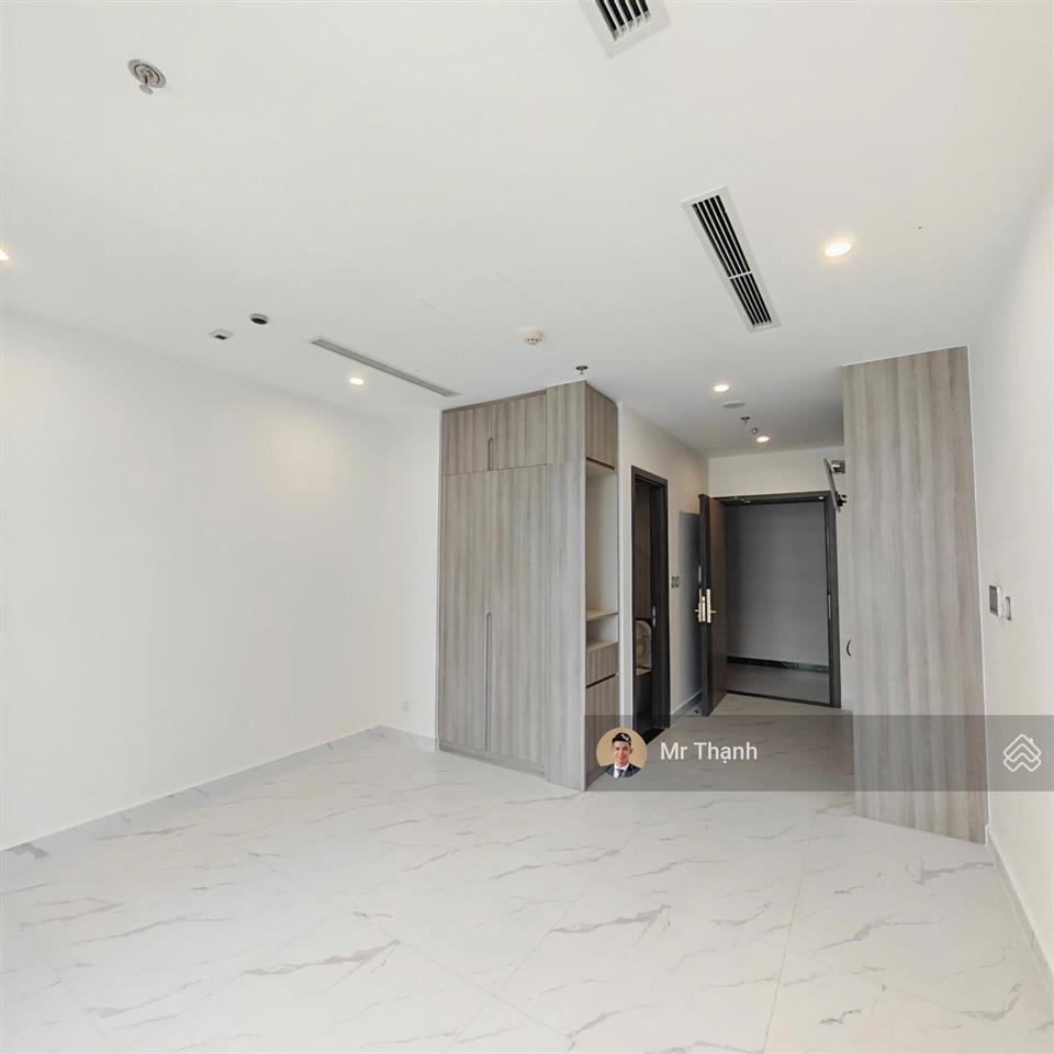 Tuyệt tác airbnb  studio opus one hướng đông nhà mới, tầng trung view hồ bơi & 36ha 2.85 tỷ all in