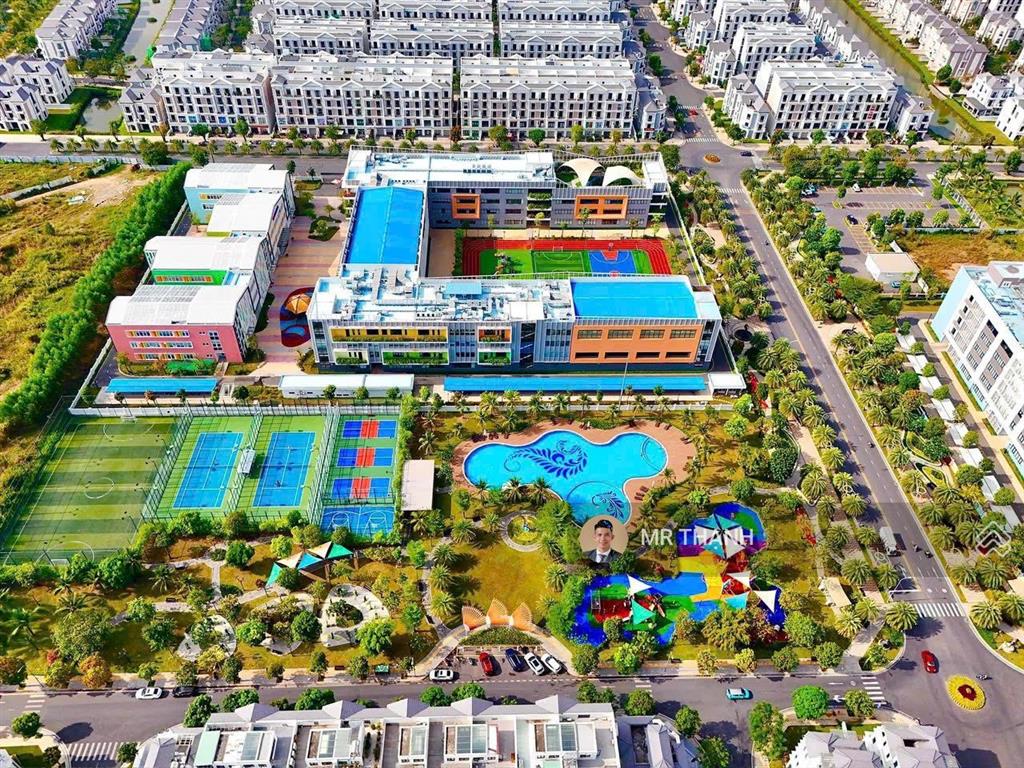 Biệt thự trên không  3pn 100m2 (góc) view panorama 270 độ. giá 8,5 tỷ. chỉ dành cho giới tinh hoa