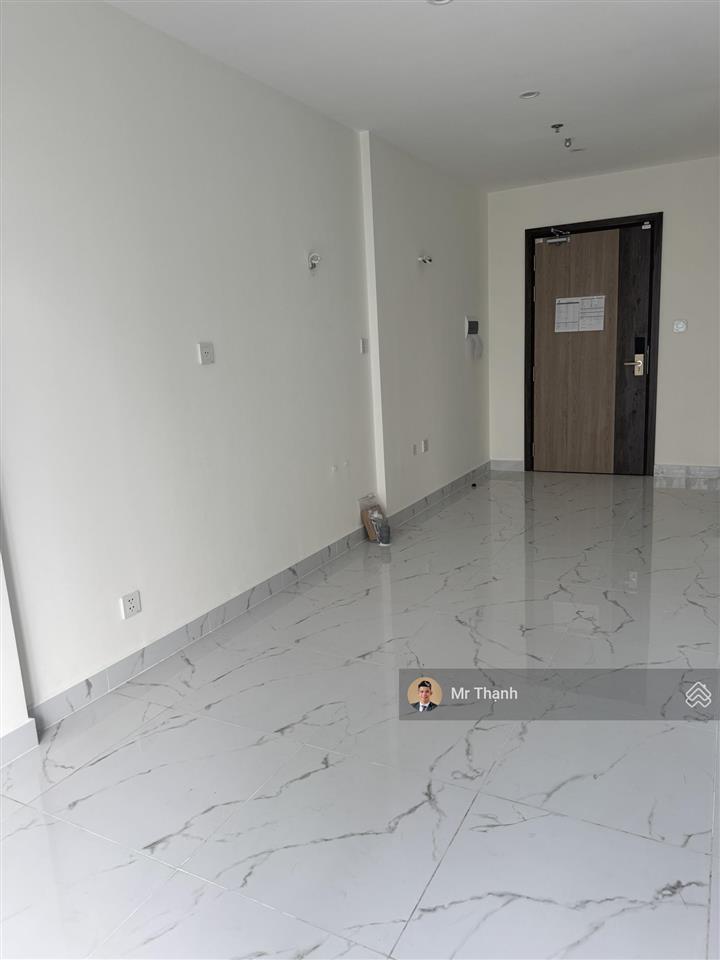 Ôm trọn vincom bán studio glory heights 30m2 ngay tâm điểm mua sắm. giá cực tốt 2 tỷ. mua là lời!
