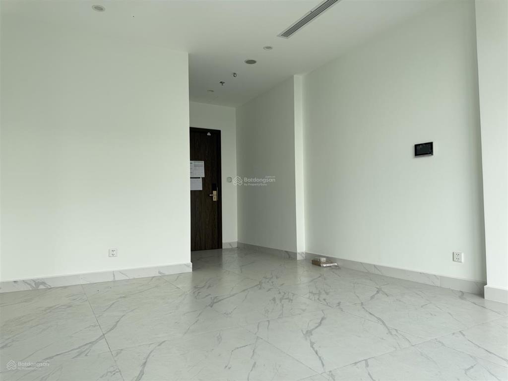 Chủ đầu tư bán the beverly góc 2pn 80m2 tòa be, tầng trung view sông. giá 4,8 tỷ già full 100%
