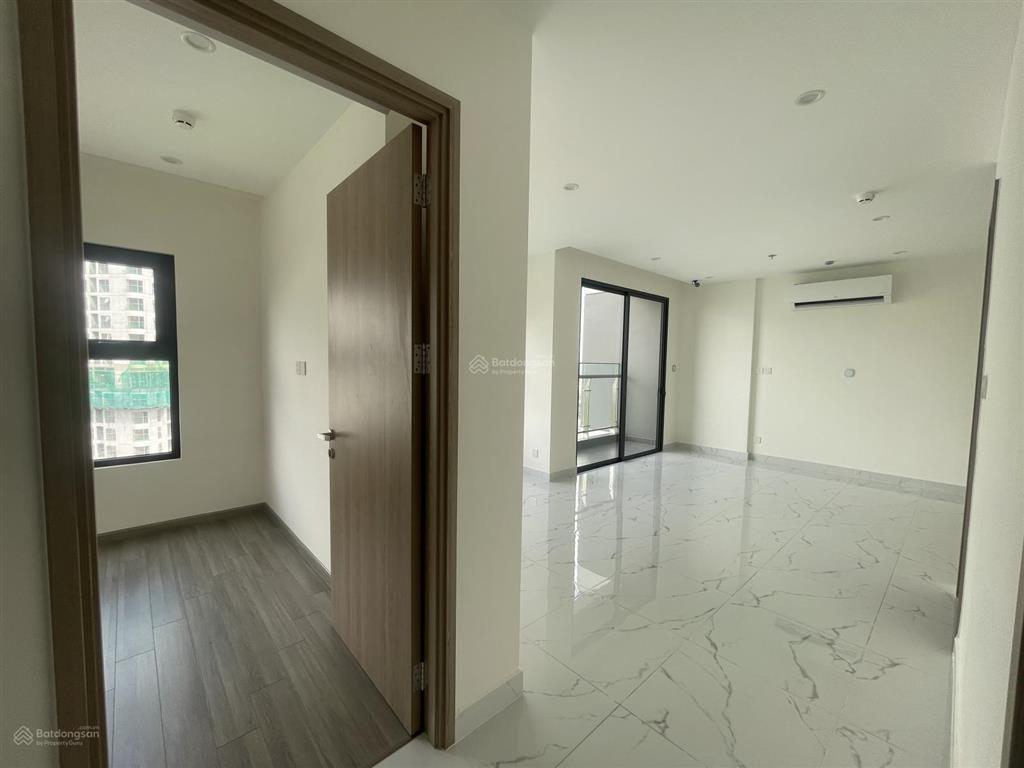 Giảm giá 24% so với giá gốc bán căn góc 2pn + 69m2 gh đối diện vincom nhà mới 100% giá 3,88tỷ
