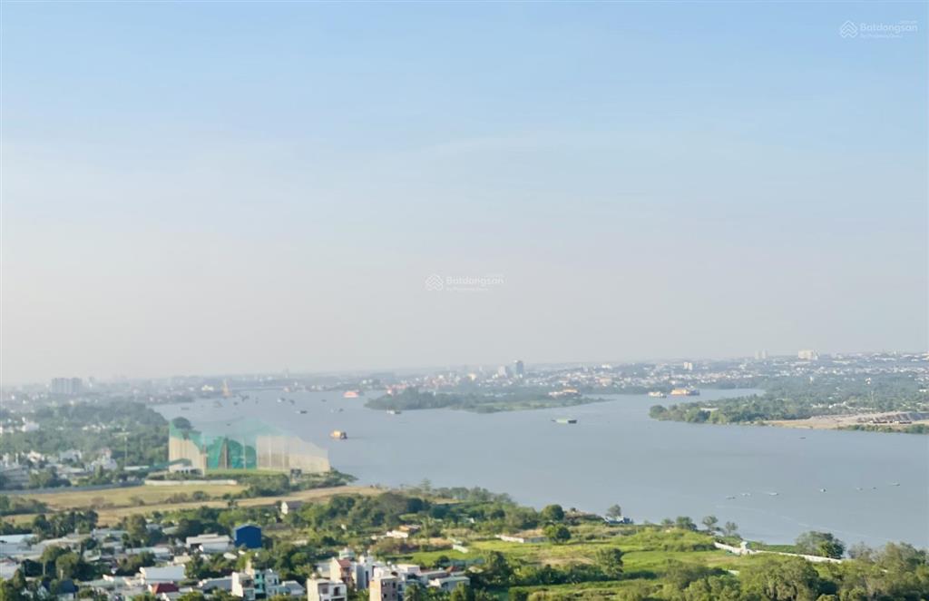 Giảm sâu 2,8 tỷ allin, căn hộ 1pn + 55m2 tầng cao view skyline hướng tây tứ trạch view sông