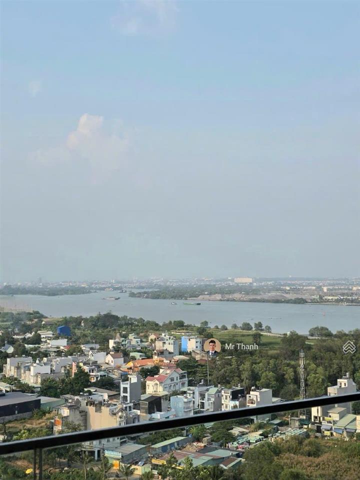 Giảm sâu 2,8 tỷ allin, căn hộ 1pn + 55m2 tầng cao view skyline hướng tây tứ trạch view sông
