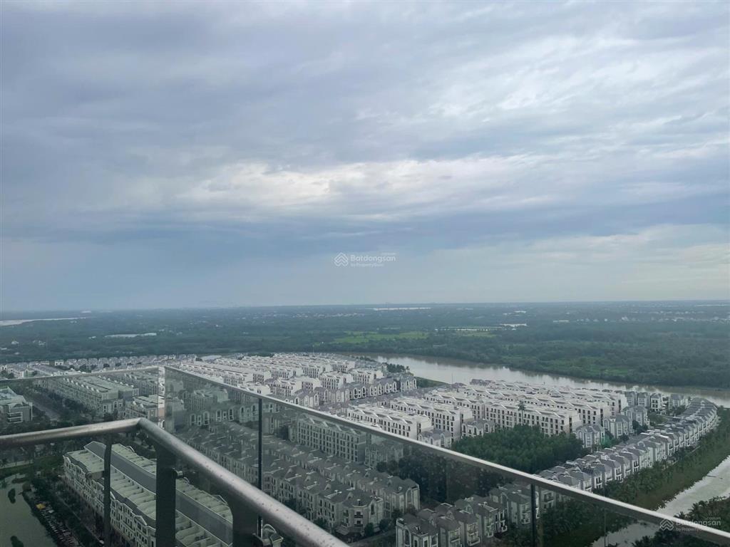 Độc quyền bán penthouse masteri lumiere, dt 220m2,giá 17.5 tỷ, tầm nhìn bao quát sông & landmark 81