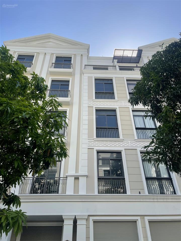 Độc quyền bán căn nhà phố manhattan glory, dt84m2, giá 15 tỷ, nhà hoàn thiện mặt ngoài 5 tầng 1 tum