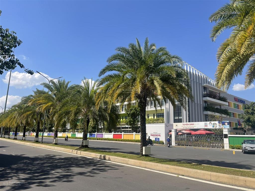 Độc quyền bán căn nhà phố manhattan glory, dt84m2, giá 15 tỷ, nhà hoàn thiện mặt ngoài 5 tầng 1 tum