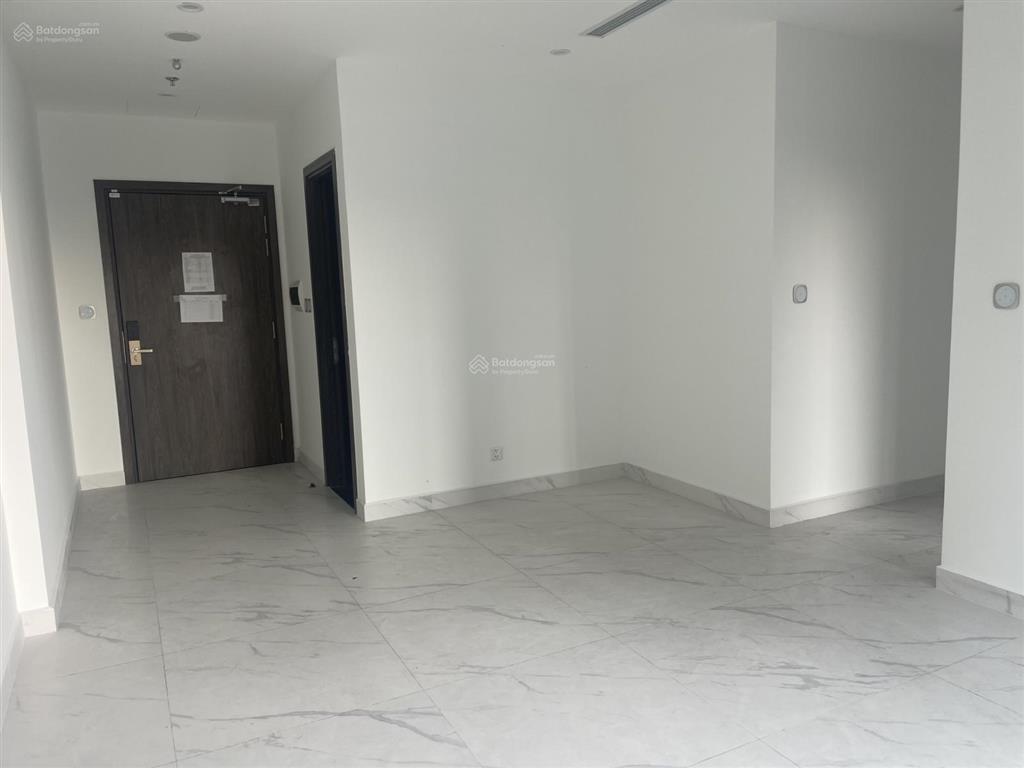 Bán căn góc 2pn, giá 4.7 tỷ, dt80m2, tầng trung view sông đồng nai, the beverly  vinhomes quận 9