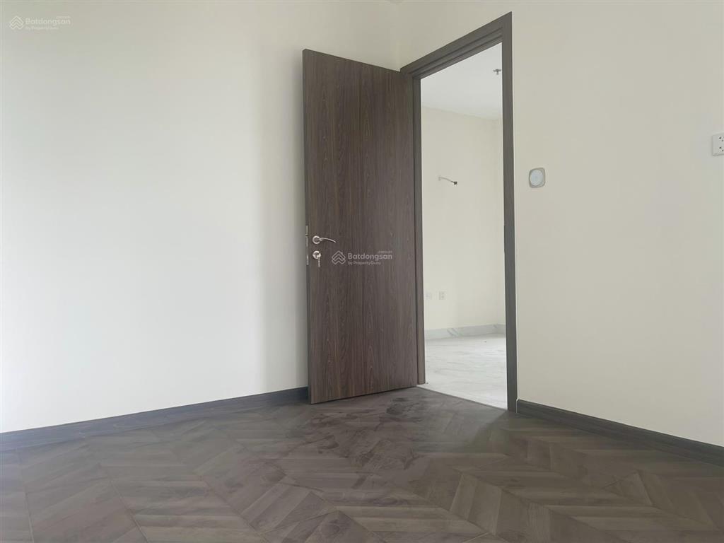 Hiếm có căn 3pn, hướng mát view trực diện công viên 36ha, giá 8 tỷ, 100m2, the beverly  vinhomes
