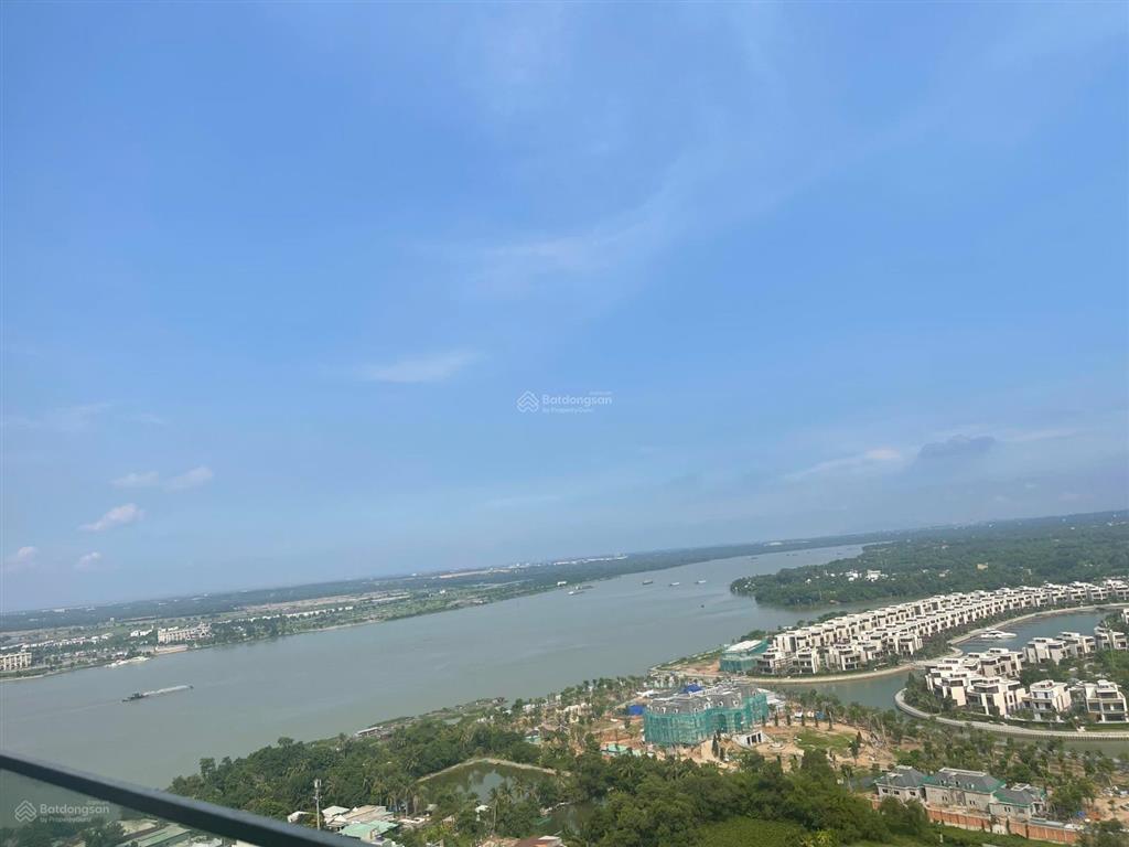 Bán căn 3pn2wc view trực diện công viên 36ha, giá 8,299 tỷ, dt 100m2, the beverly  vinhomes quận 9