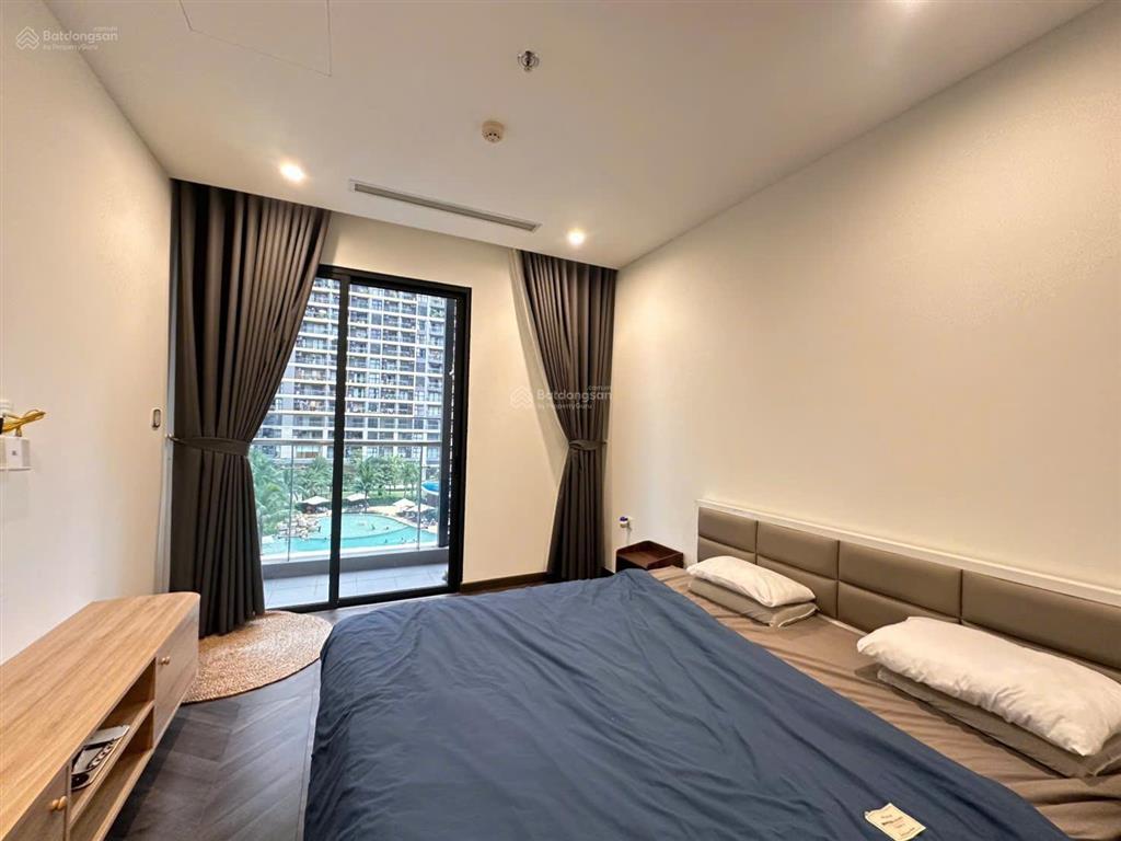 Bán căn 2pn2wc, giá 4,700 tỷ, dt 79m2, the beverly  vinhomes q9, view nội khu nhìn hồ bơi mát mẻ