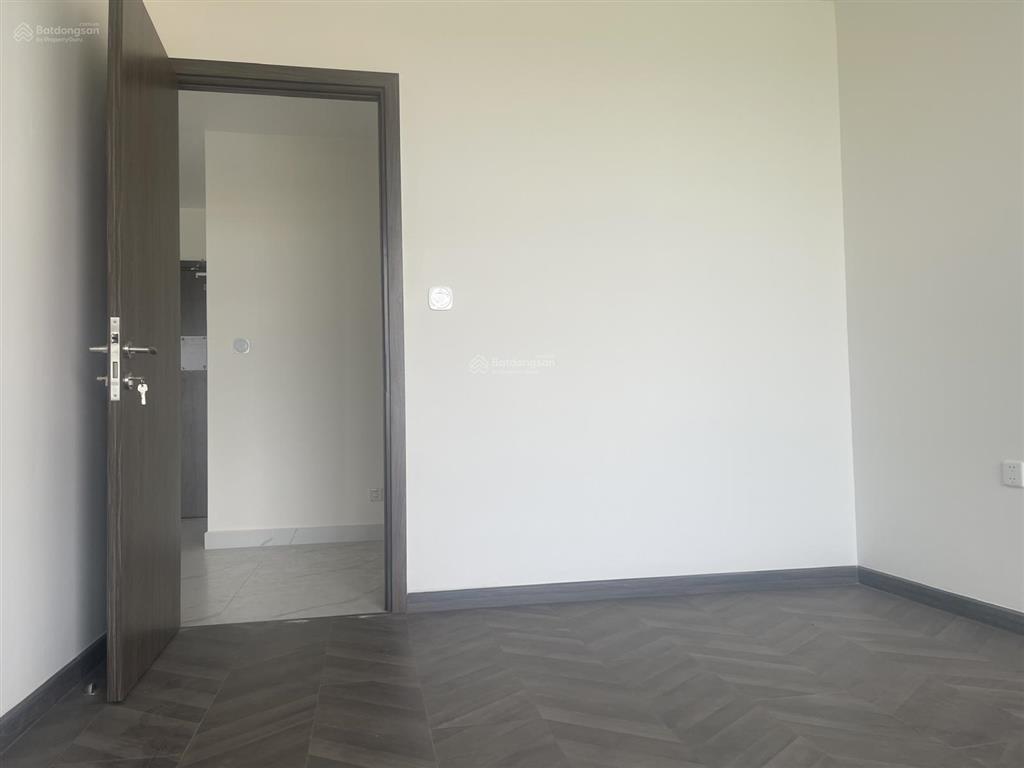 Bán căn 1pn, dt54m2, giá 3 tỷ, the beverly, vinhomes quận 9, tầng trung view thoáng, nhà mới ở ngay