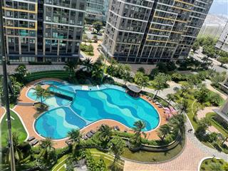 Cần bán căn góc 2pn+, dt 69m2, giá 3,8 tỷ, glory heights vinhomes q9, tầng trung view nhìn hồ bơi
