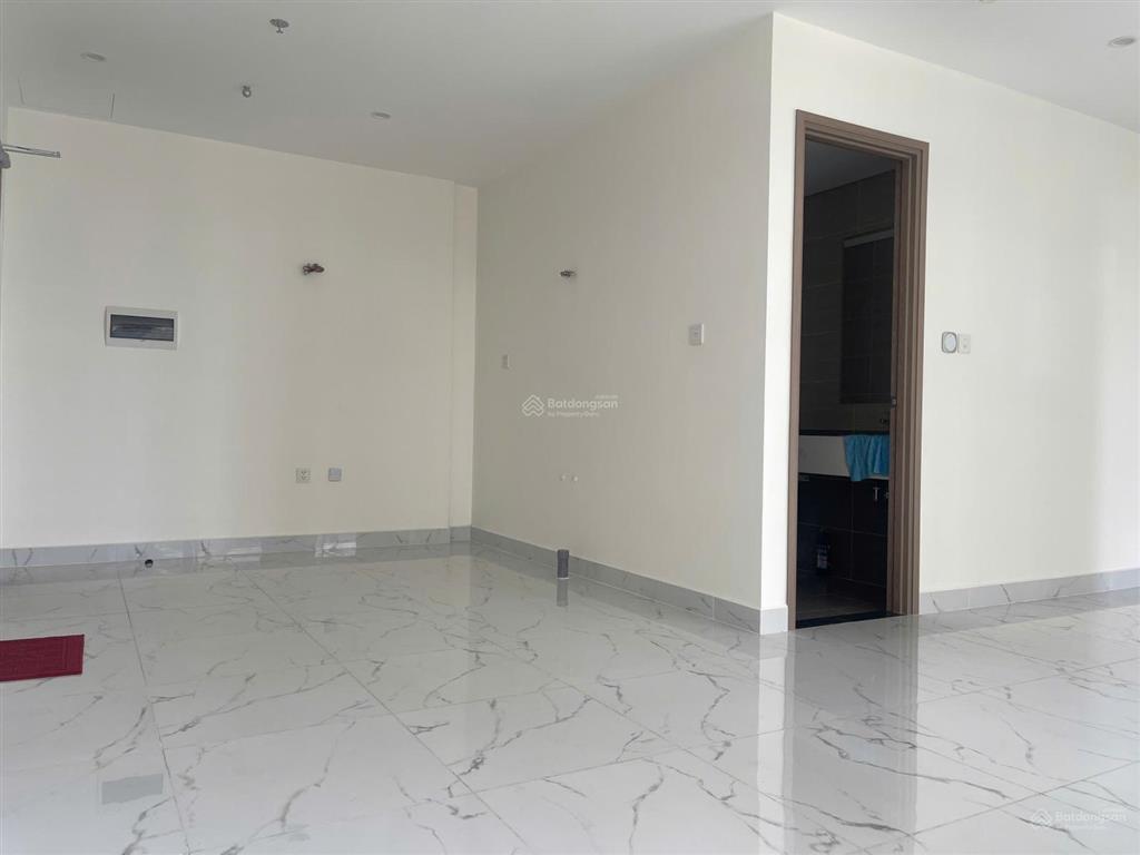Cần bán căn góc 2pn+, dt 69m2, giá 3,8 tỷ, glory heights vinhomes q9, tầng trung view nhìn hồ bơi