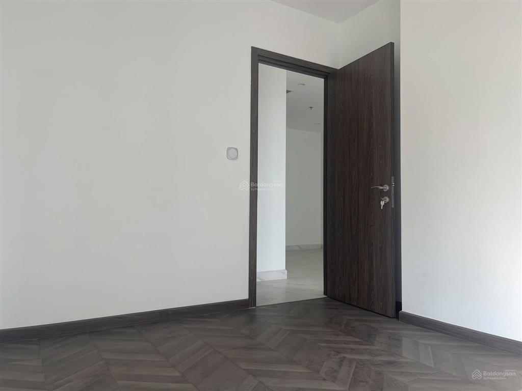 Bán căn 2pn2wc view công viên 36ha, giá 4.950 tỷ, dt80m2, the beverlyvinhomes quận 9, tầng trung