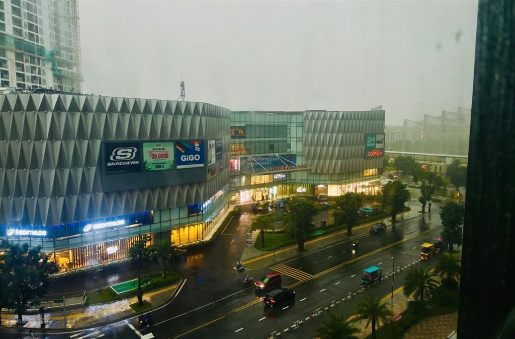 Bán 2pn2wc tòa gh6 view vincom, full nội thất gỗ, giá 3.8 tỷ, dt59m2, glory heightsvinhomes q9