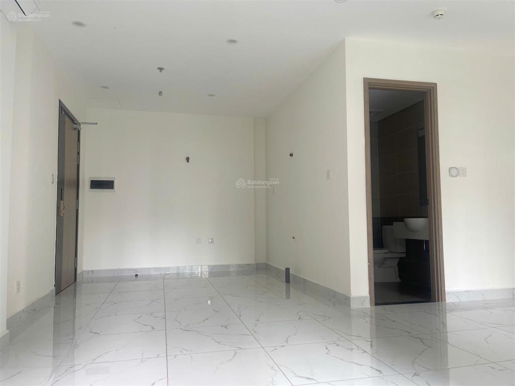 Quá rẻ căn 2pn+, beverly solarivinhomes q9, dt69m2 giá 3.7 tỷ, nhà mới view 2 hồ bơi quảng trường