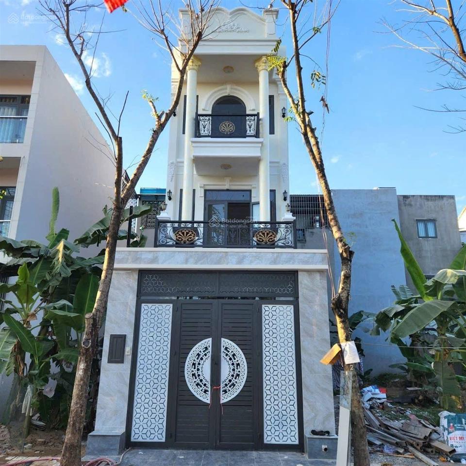 Bán nhà 4 tầng đường lò lu, đường 10m, giá 6,6 tỷ/67m2