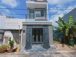 Nhà 3 tầng, hẻm xe hơi tránh nhau, p. trường thạnh q9 giá 5,6 tỷ/58m2