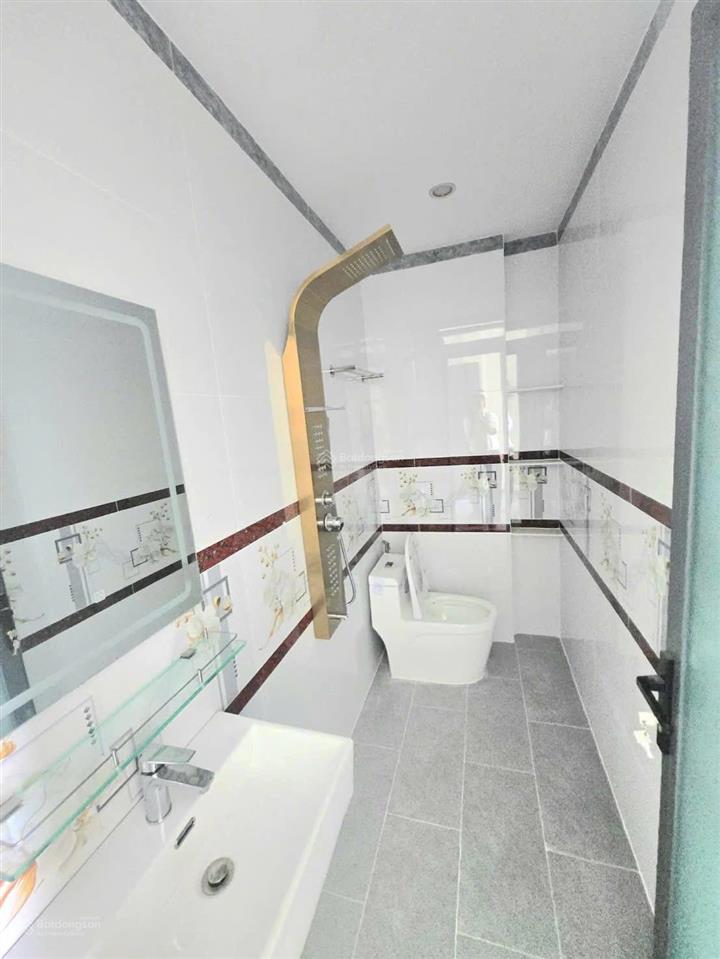 Nhà 4 tầng, hẻm xe hơi, ngay trường đại học tài chính marketing giá 6,6 tỷ/65m2