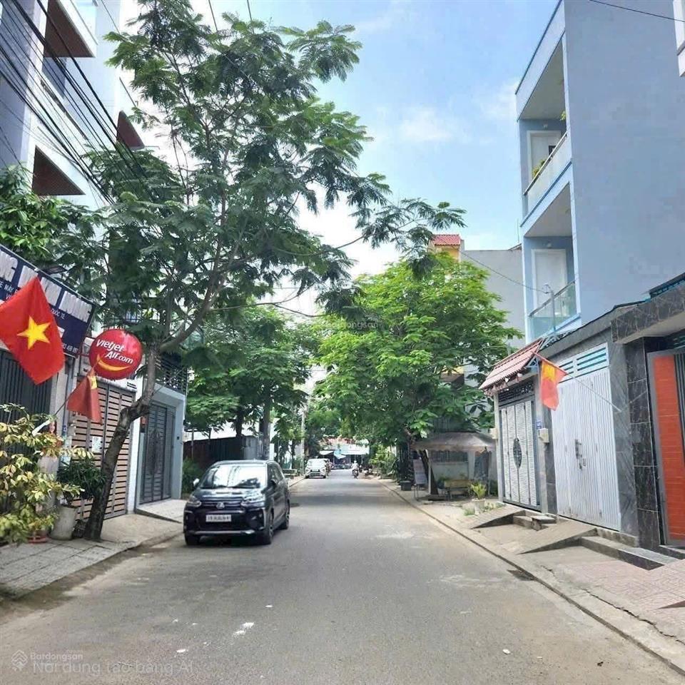 Bán nhà 4 tầng, đường 12m, p. long trường giá 6,1 tỷ (còn tl)