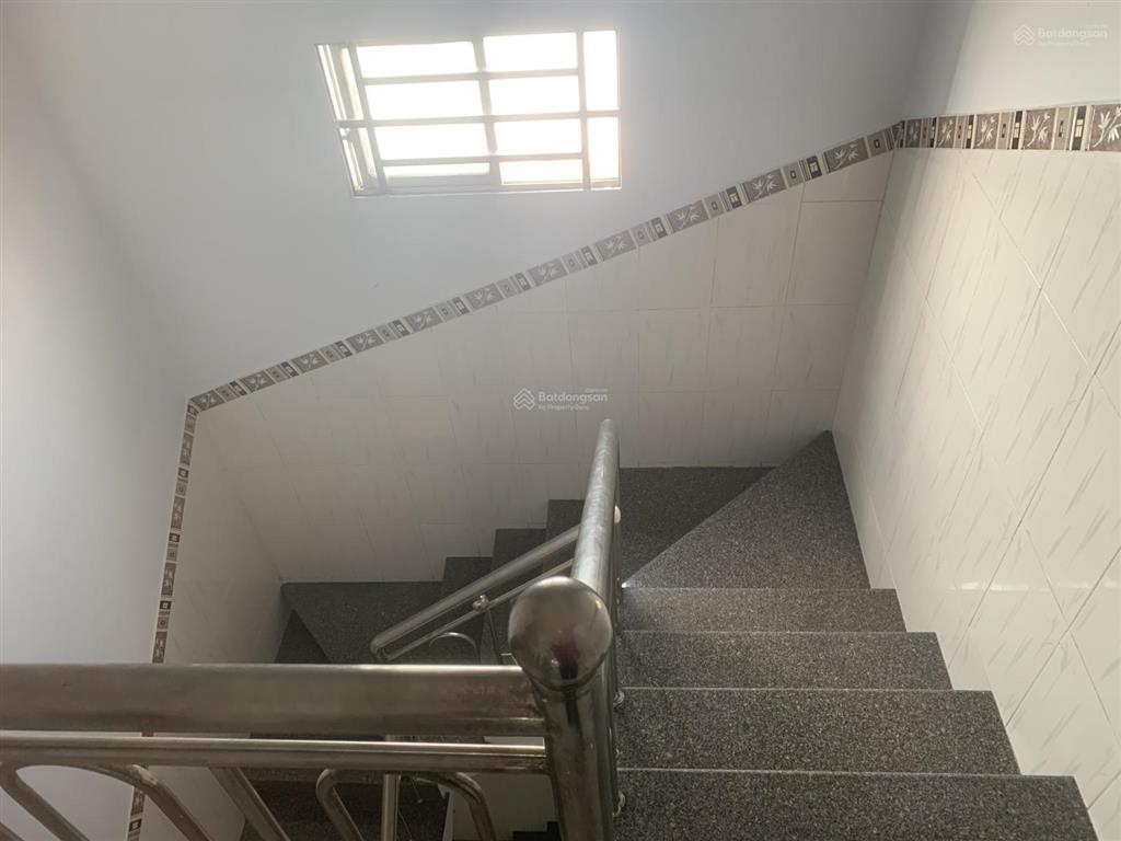 Nhà 3 tầng mặt tiền đường số, p. tân phú giá 7,6 tỷ