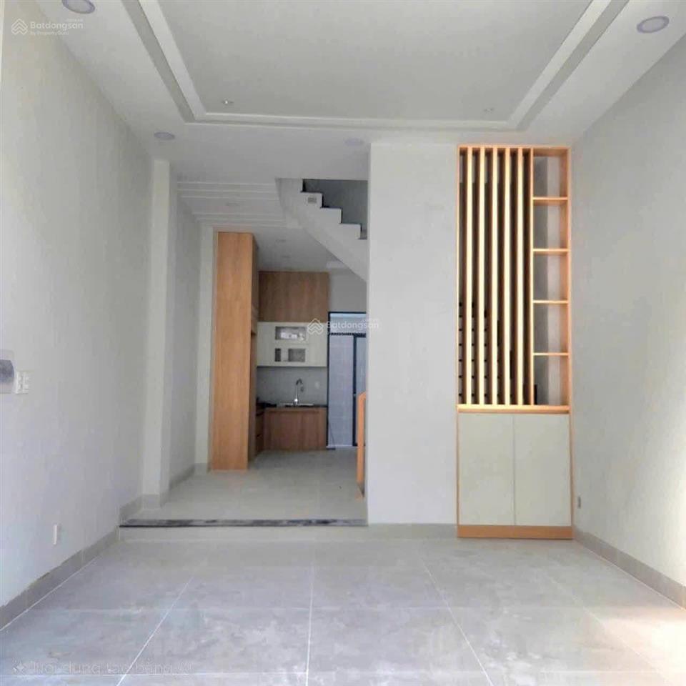Cần bán nhà 5 tầng, đường 9m, p. long trường giá 5,86 tỷ