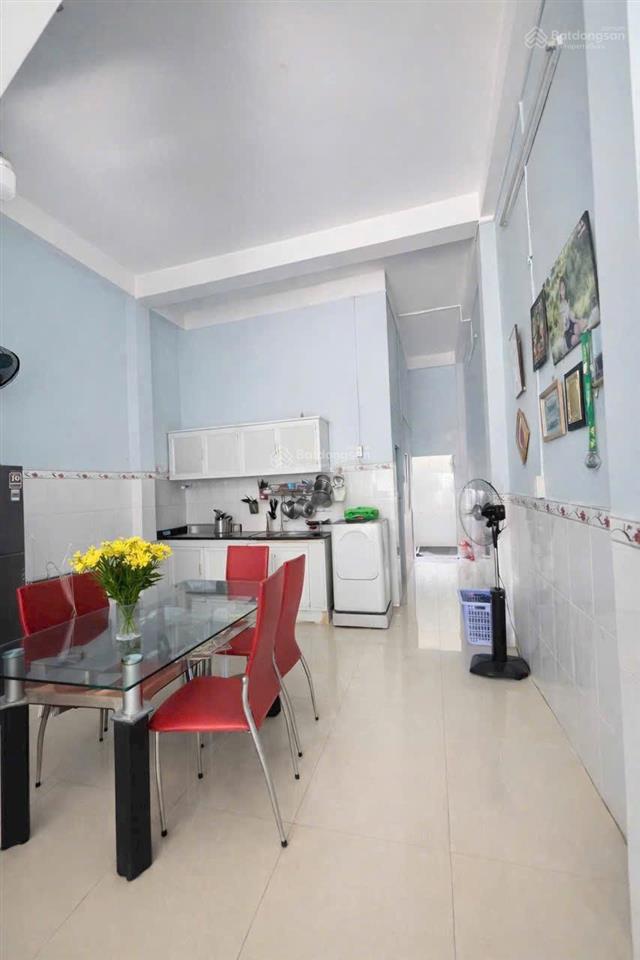 Bán nhà 2 tầng, hẻm xe hơi, p. trường thạnh quận 9 cũ giá 4,2 tỷ/64m2